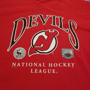 New Jersey Devils NHL Hockey 2XL Shirt